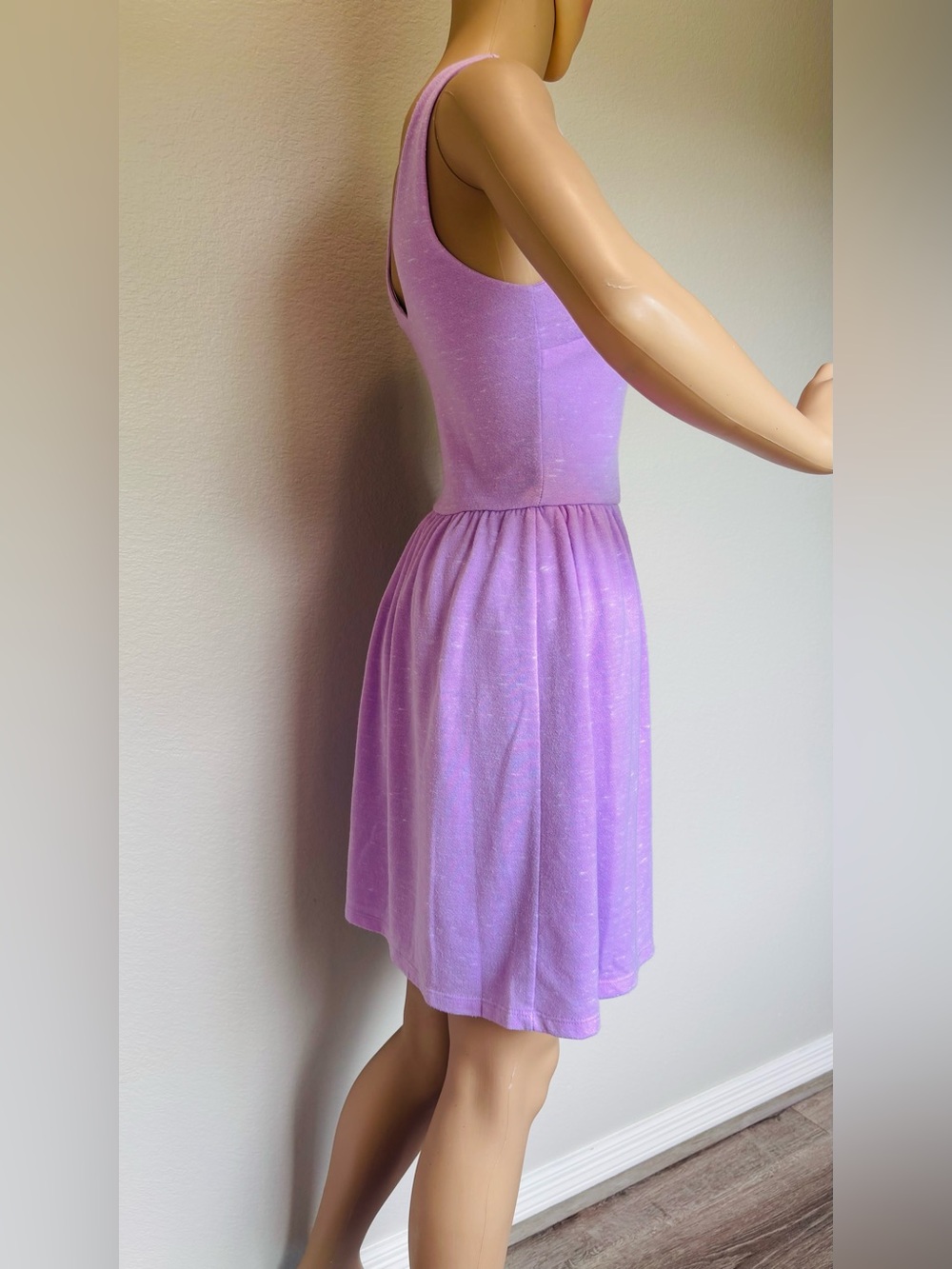 Everly Lavender Sleeveless V‑Neck Women Dress Lined NWOT - Picture 6 of 13